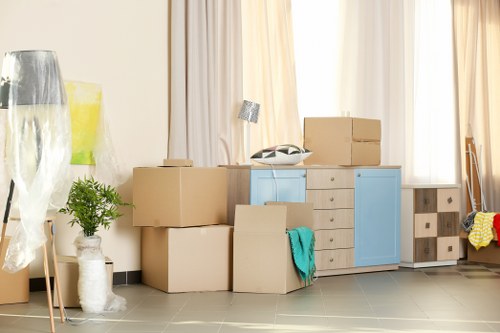 Moving truck service for Greenwich homes and apartments
