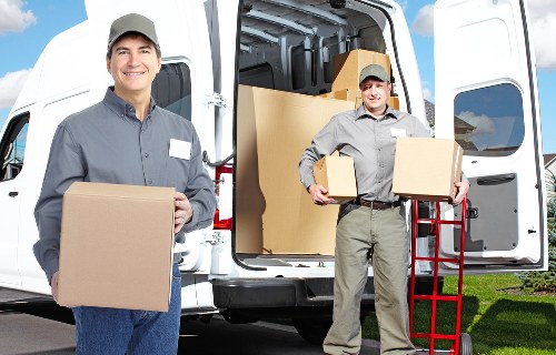 Local moving van service covering Greenwich and nearby South East London areas